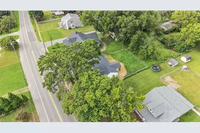 410 Fayetteville Street, Liberty, NC 27298 - Photo 45