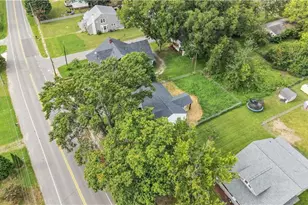 410 Fayetteville St, Liberty, NC 27298 - Photo 45