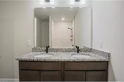 410 Fayetteville Street, Liberty, NC 27298 - Photo 15