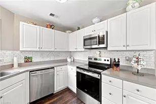 2229 Delaney Dr, Burlington, NC 27215 - Photo 13