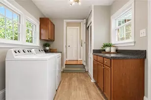 1000 Meade Dr, Greensboro, NC 27410 - Photo 11