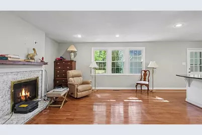 1000 Meade Drive, Greensboro, NC 27410 - Photo 7