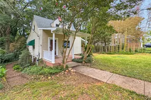 509 College St, Eden, NC 27288 - Photo 3