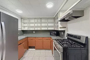 509 College St, Eden, NC 27288 - Photo 9