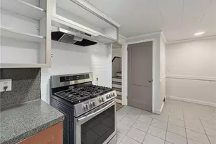 509 College St, Eden, NC 27288 - Photo 11