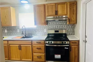 134 Stout Ln, Pilot Mountain, NC 27041 - Photo 7