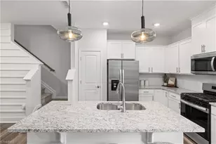 1507 Allegheny River St, Greensboro, NC 27405 - Photo 11