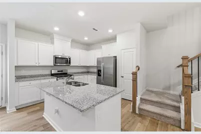 1411 Allegheny  River Street, Greensboro, NC 27405 - Photo 9