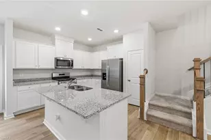 1411 Allegheny River St, Greensboro, NC 27405 - Photo 9