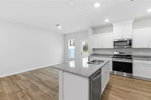 1411 Allegheny River St, Greensboro, NC 27405 - Photo 11