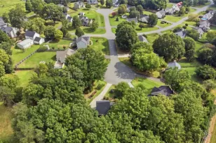 8984 Stamford Club Ct, King, NC 27045 - Photo 17
