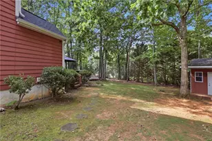 8984 Stamford Club Ct, King, NC 27045 - Photo 11