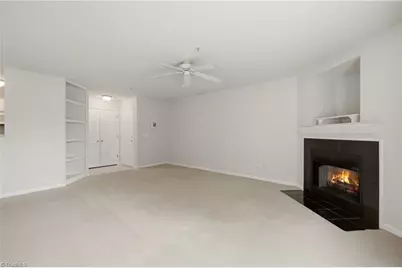 3696 Cotswold Avenue #2C, Greensboro, NC 27410 - Photo 7