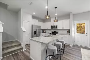 1525 Allegheny River St, Greensboro, NC 27405 - Photo 3