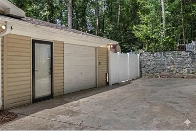 3545 N Lakeshore Drive, Clemmons, NC 27012 - Photo 31