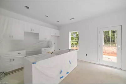 4365 Allen Drive, Winston-Salem, NC 27101 - Photo 7