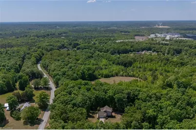 3321 Lower Lake Road, Thomasville, NC 27360 - Photo 47