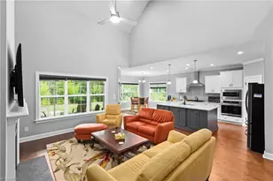 817 Gibb St, Winston-Salem, NC 27106 - Photo 9