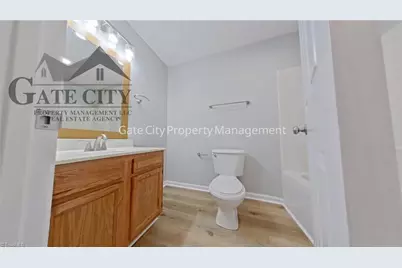 22 King Row, Thomasville, NC 27360 - Photo 11