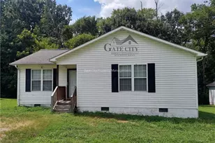 22 King Row, Thomasville, NC 27360 - Photo 1