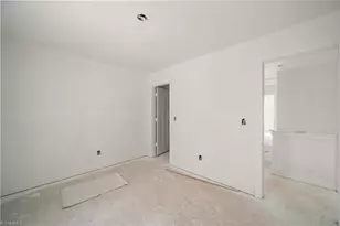 4375 Allen Dr, Winston-Salem, NC 27101 - Photo 13