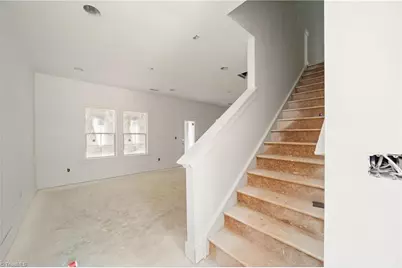 4375 Allen Drive, Winston-Salem, NC 27101 - Photo 9