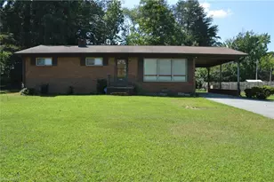 102 Lassiter Dr, High Point, NC 27265 - Photo 1