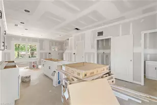 2033 E 14th St, Winston-Salem, NC 27105 - Photo 7