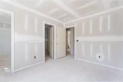 2033 E 14th Street, Winston-Salem, NC 27105 - Photo 11
