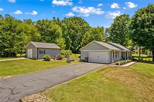 465 Bonanza Dr, Salisbury, NC 28144 - Photo 41