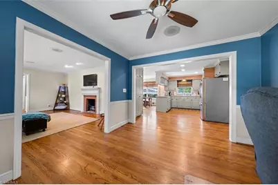 1228 Ridgecrest Avenue, Burlington, NC 27615 - Photo 9