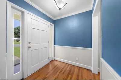 1228 Ridgecrest Avenue, Burlington, NC 27615 - Photo 3