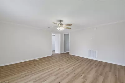 3140 US Highway 158, Reidsville, NC 27320 - Photo 5