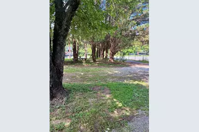 1109 W Main Street, Yadkinville, NC 27055 - Photo 11
