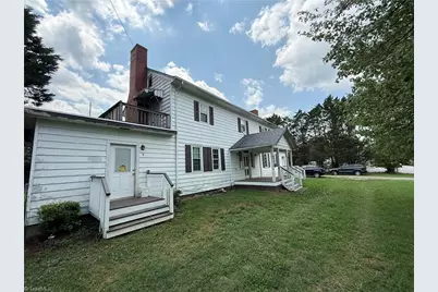 1109 W Main Street, Yadkinville, NC 27055 - Photo 1