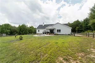 1120 Kayla Ridge Rd, Walnut Cove, NC 27052 - Photo 33