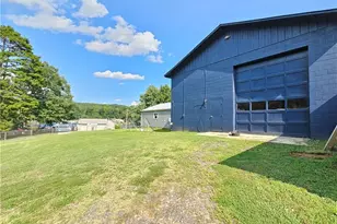 225 8th Ave, New London, NC 28127 - Photo 13
