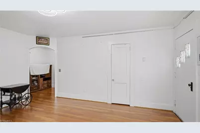 325 W Gilbreath Street, Graham, NC 27253 - Photo 5