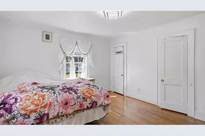 325 W Gilbreath Street, Graham, NC 27253 - Photo 13