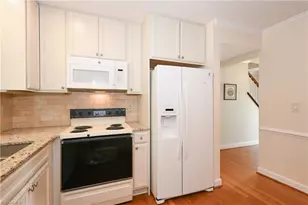 3701 Brandywine Dr, Greensboro, NC 27410 - Photo 13