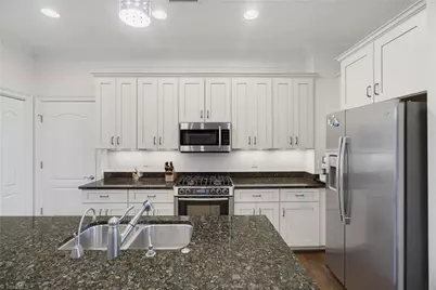 1 Park Vista Lane #350, Winston-Salem, NC 27101 - Photo 17