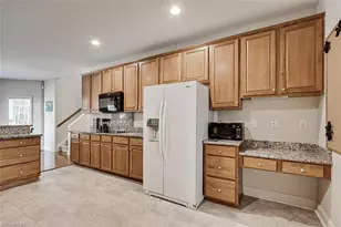 3810 Middlebury Way, Greensboro, NC 27410 - Photo 17