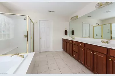 3810 Middlebury Way, Greensboro, NC 27410 - Photo 31