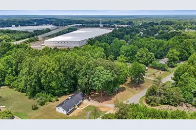 426 Fitch Drive, Mebane, NC 27302 - Photo 3