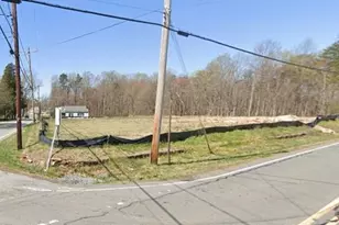 905 Oak Summit Rd, Winston-Salem, NC 27105 - Photo 5