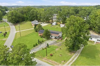 2202 Old Orchard Lane, Burlington, NC 27217 - Photo 7