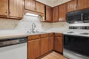 1001 Rock Knoll Ct, Winston-Salem, NC 27107 - Photo 13