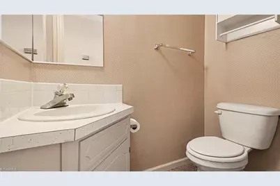 1001 Rock Knoll Court #228, Winston-Salem, NC 27107 - Photo 17