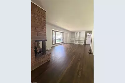 208 Harris Avenue, Elkin, NC 28621 - Photo 5