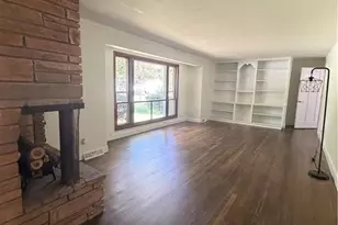 208 Harris Ave, Elkin, NC 28621 - Photo 5